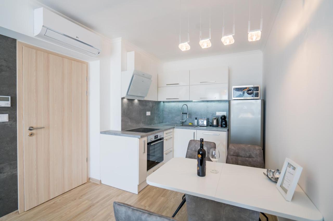 Csenge Apartman Шиофок Экстерьер фото